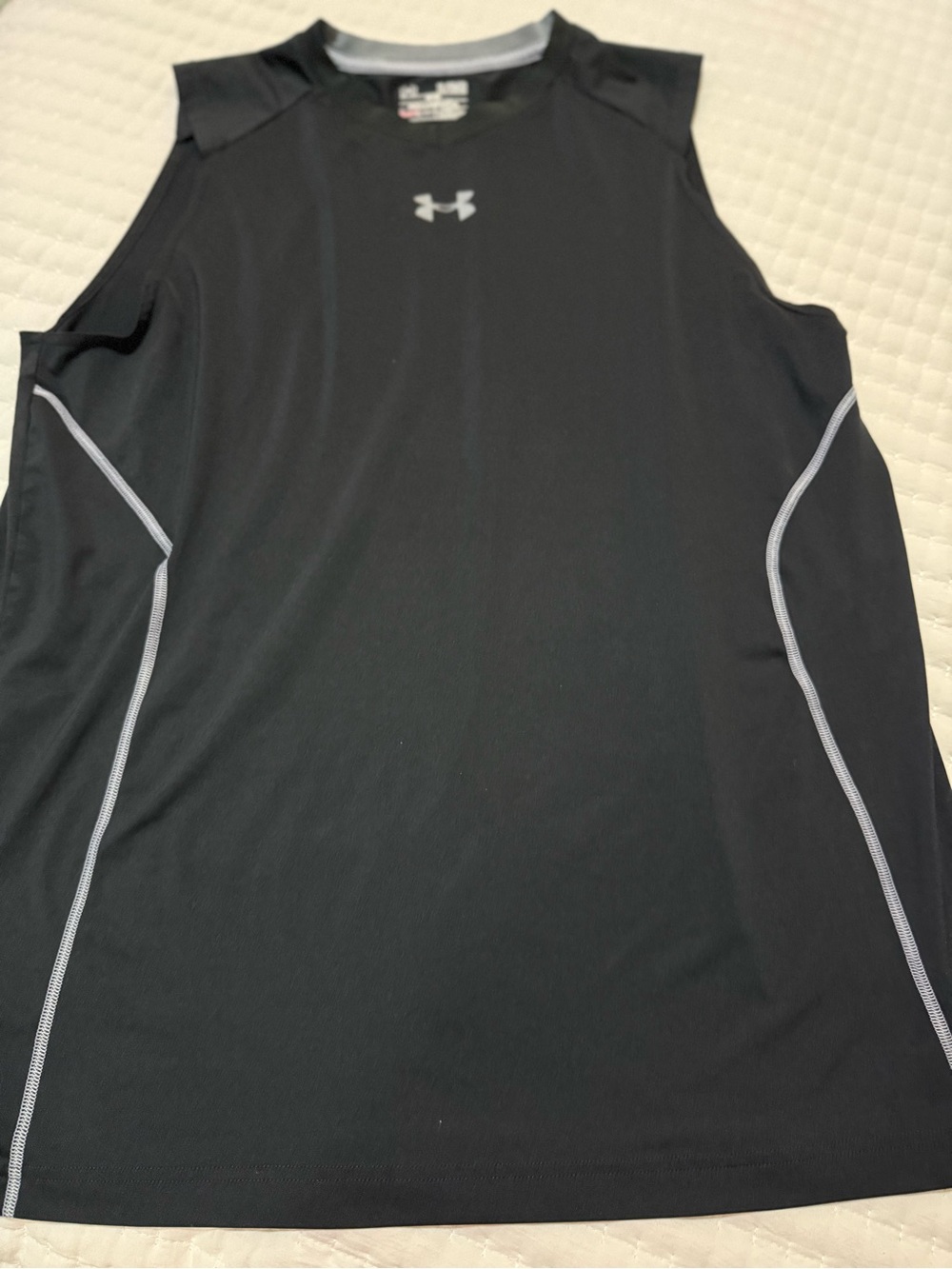 Under Armour Men’s Black Sleeveless Athletic Tank with Gray Trim